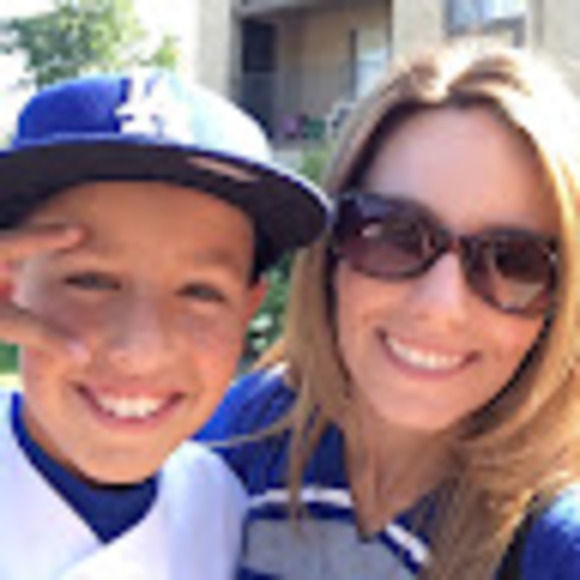 Meet your Posher, Jennifer - Picture 2 of 7